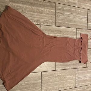 Windsor Mauve-Rose Maxi Dress with Flared Hem